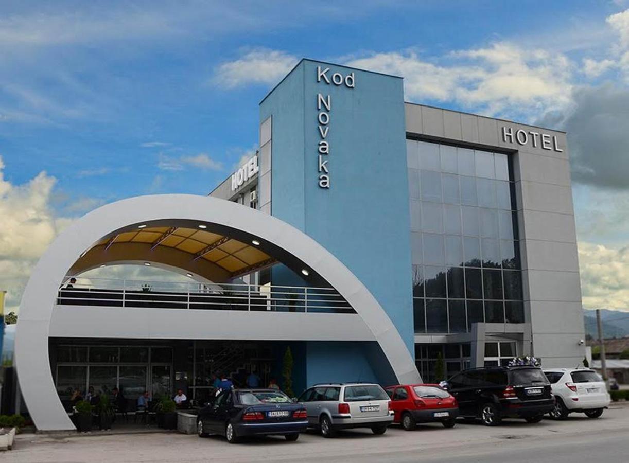 Hotel Novak 兹沃尔尼克 外观 照片