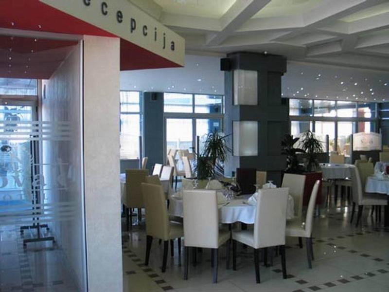 Hotel Novak 兹沃尔尼克 外观 照片