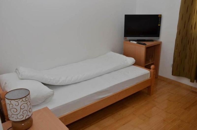Hotel Novak 兹沃尔尼克 外观 照片